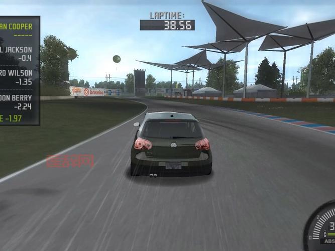 极品飞车11：中文版下载安装指南，带你领略赛车魅力！