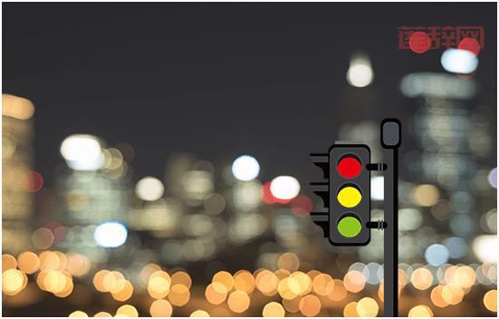 新手必读！轻松掌握红绿灯规则避免违规