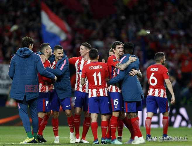 玩转实况2018：掌握技巧，带领球队征服世界联赛