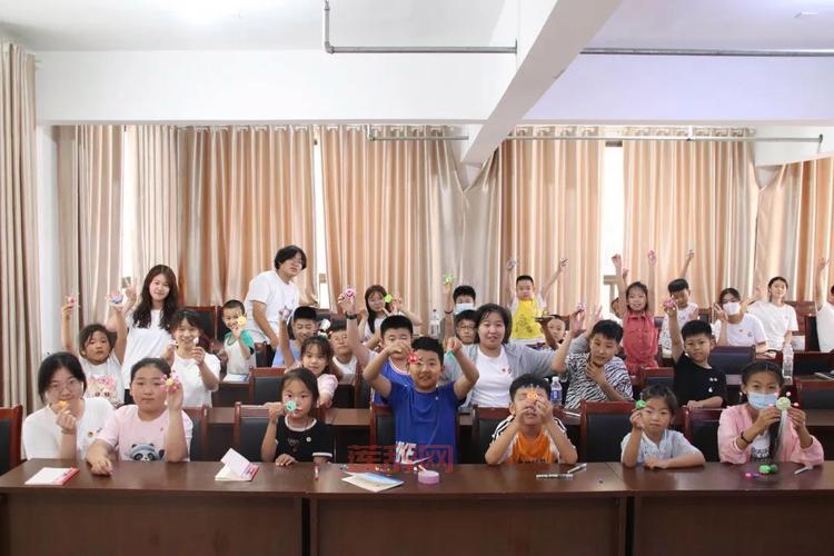 疾风：陈百强经典励志歌曲，勇敢追梦的力量