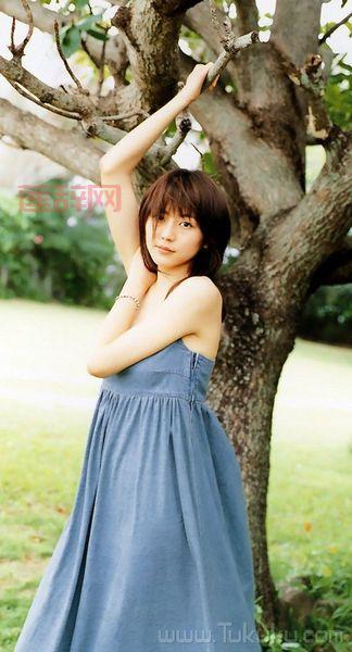 濑亚美莉喷奶内幕：从女优到网络热议的背后