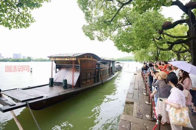 文旅部通知恢复跨省团队旅游了，想去哪儿玩？