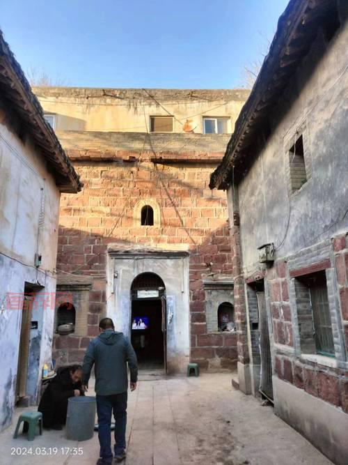 河南巩义胡坡村16位博士返乡建研究院，开启科技新篇章