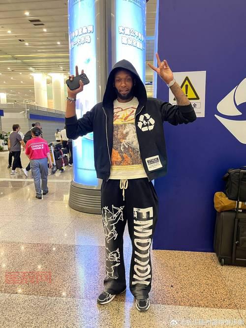 EDG现役队员国籍大揭秘，竟然有两位韩国外援？